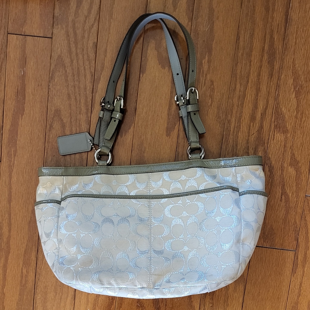 Coach White and Gray Signature Tote Bag Shoulder Bag Metallic Signature C F17024 - Picture 7 of 16